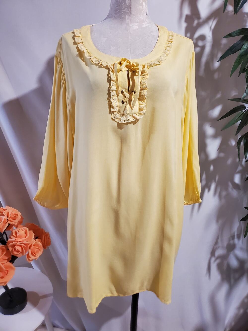 Woman Within NWT Ruffle Tie Neck 3/4 Sleeve Top Size 2X Soft Yellow Lightweight